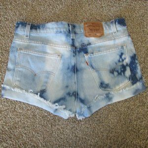LEVI'S XL Vintage Bleached Cut Off Jean Shorts W35